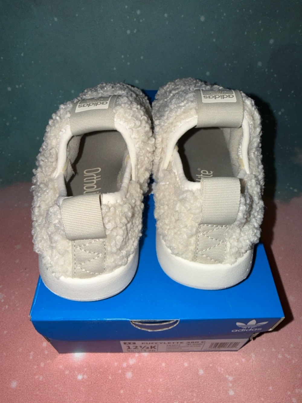 adidas toddler Kids Sherpa Slip-On Sneakers in Cream 12.5k puffylette 360 c - Picture 7 of 8